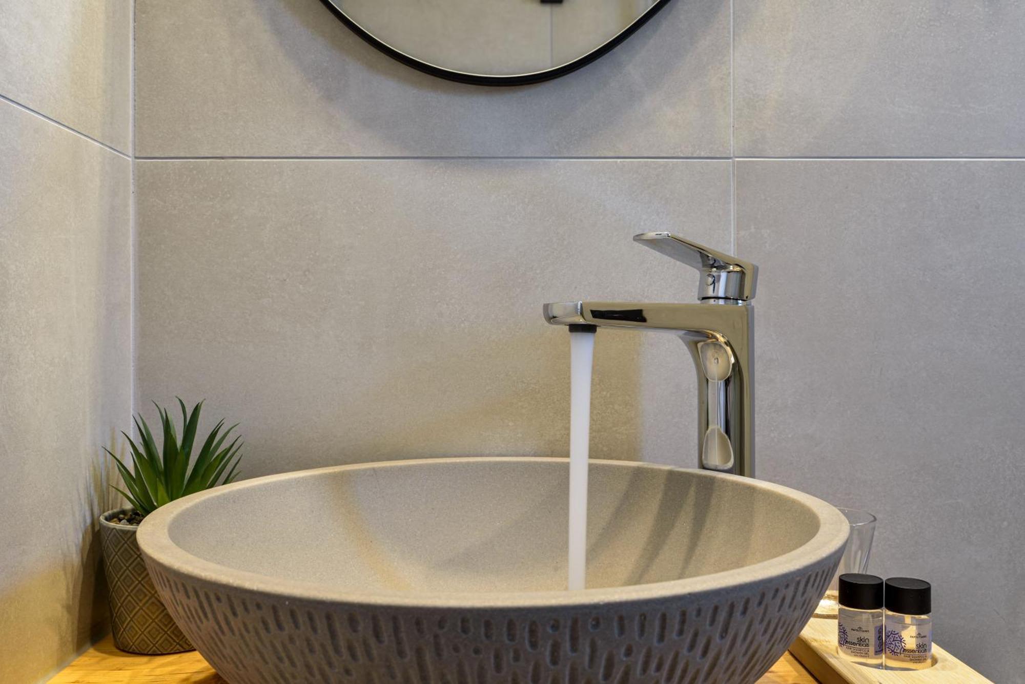 Eloque Simple Living Space Kato Daratso Buitenkant foto