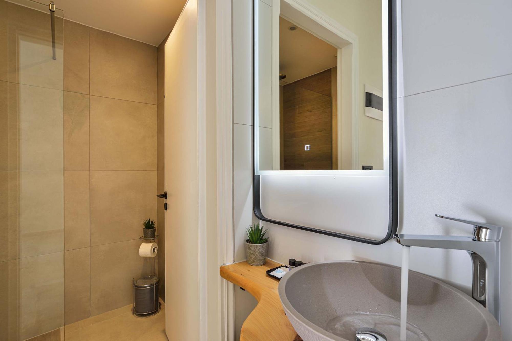 Eloque Simple Living Space Kato Daratso Buitenkant foto